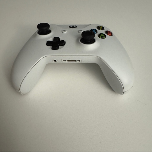 Xbox One S 2016 White Gaming Console with 2 Controllers